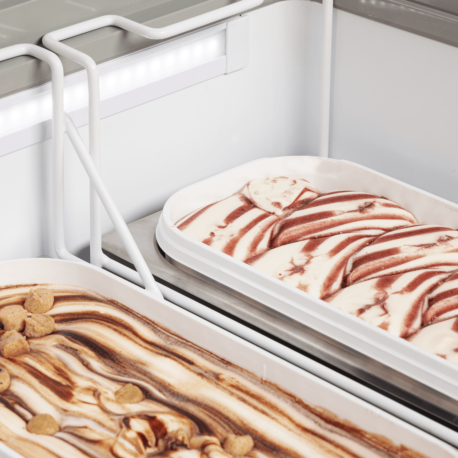 SCOOP-200 4S FF view 2