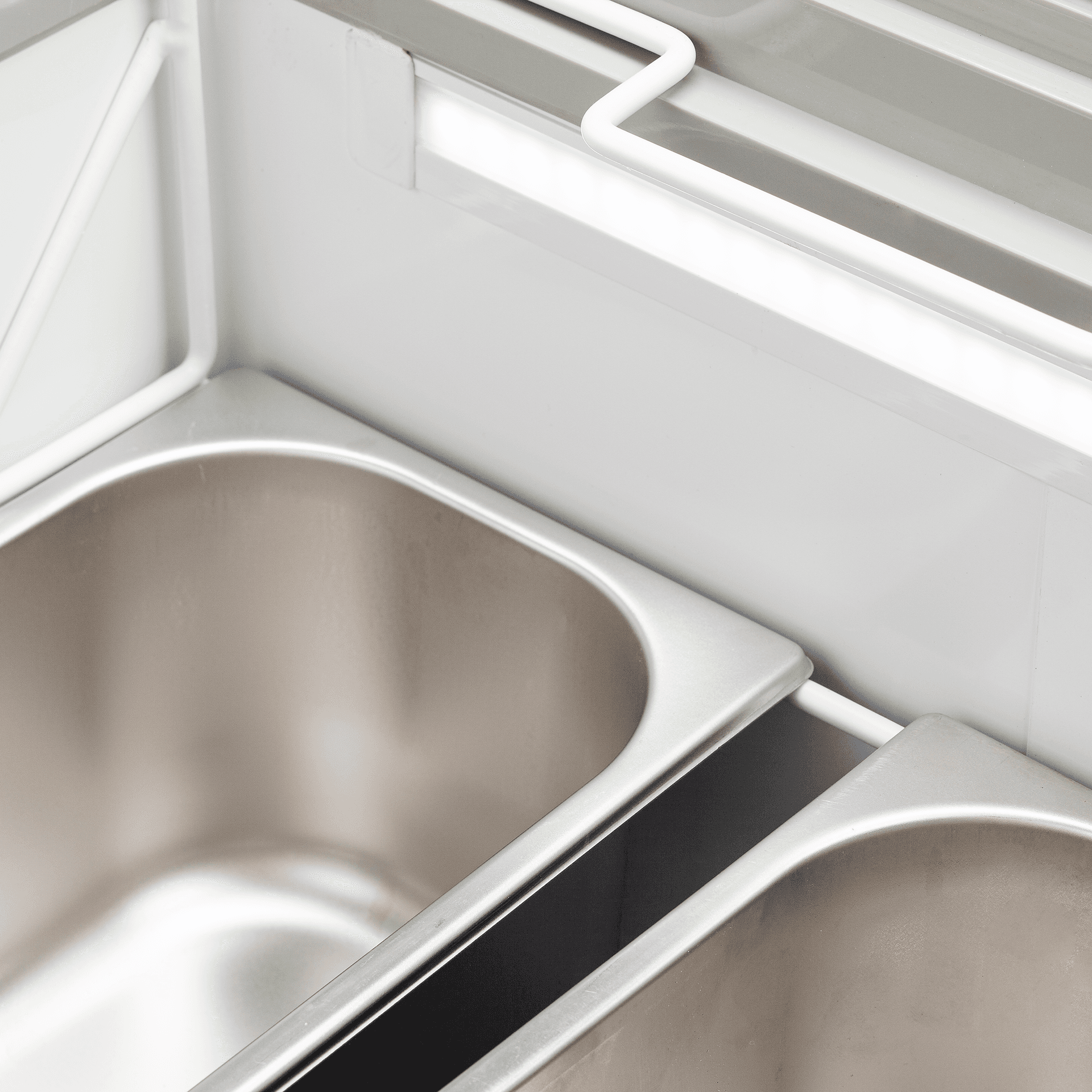 SCOOP-300 4S FF view 4